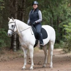 Irideon Women's Terra Trail Vest - Black -Kensington Shop 516039 800 800