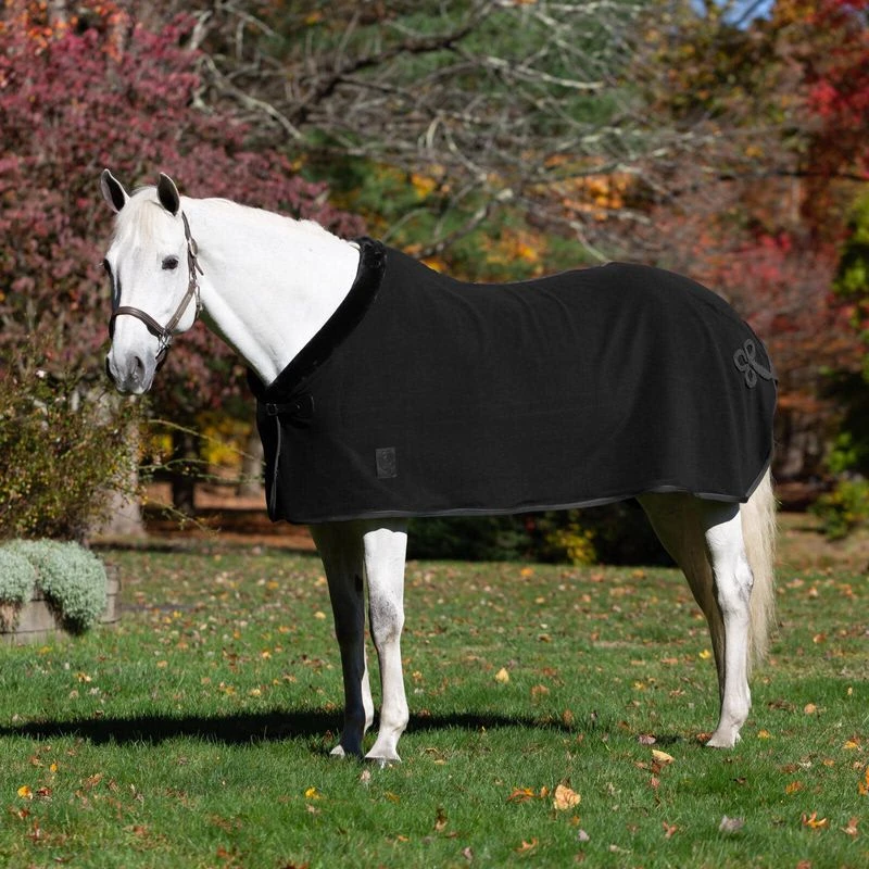 Equinavia Koselig Fleece Cooler - Black 1 Equinavia Koselig Fleece Cooler - Black